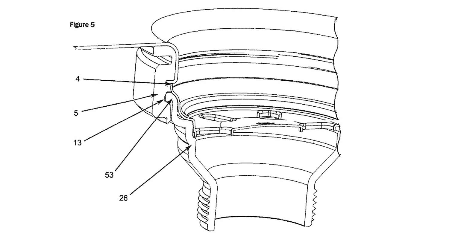 Techincal patent drawing of the seamless undermount drain
