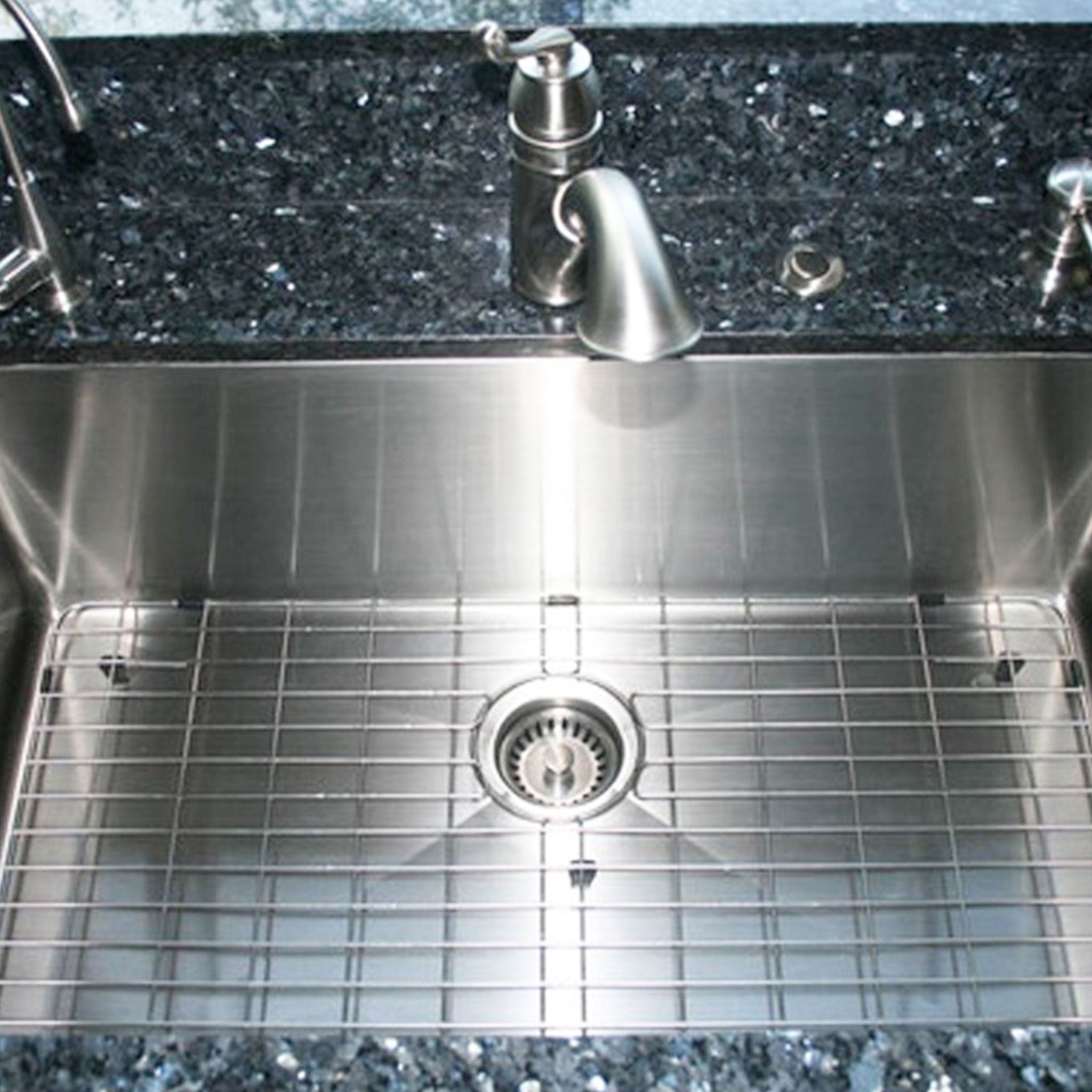 GRID - 33 stainless steel sink grid - center drain (GR-5AS33) – Create  Good Sinks