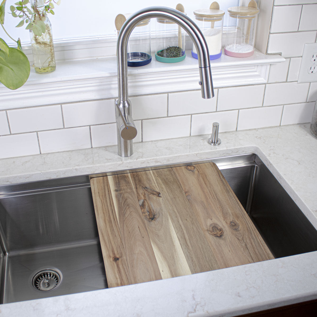 Edge Grain Cutting Board that sits in a sink