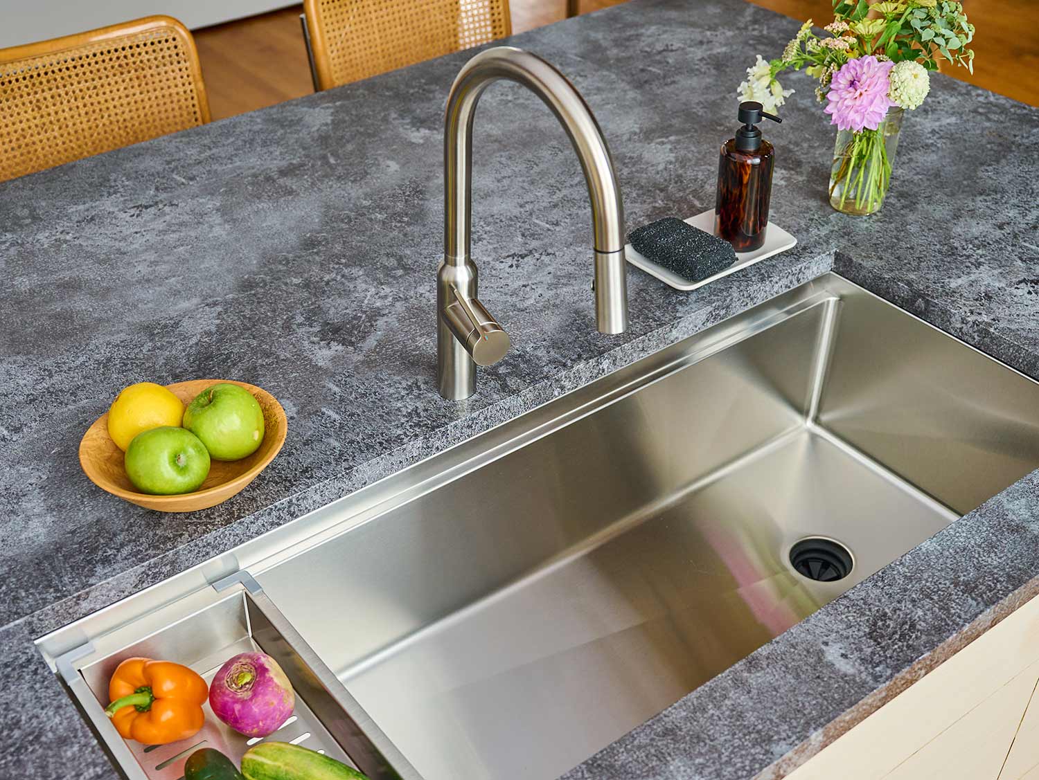 large single bowl undermount workstation sink in kitchen island with easy to clean corners and drain