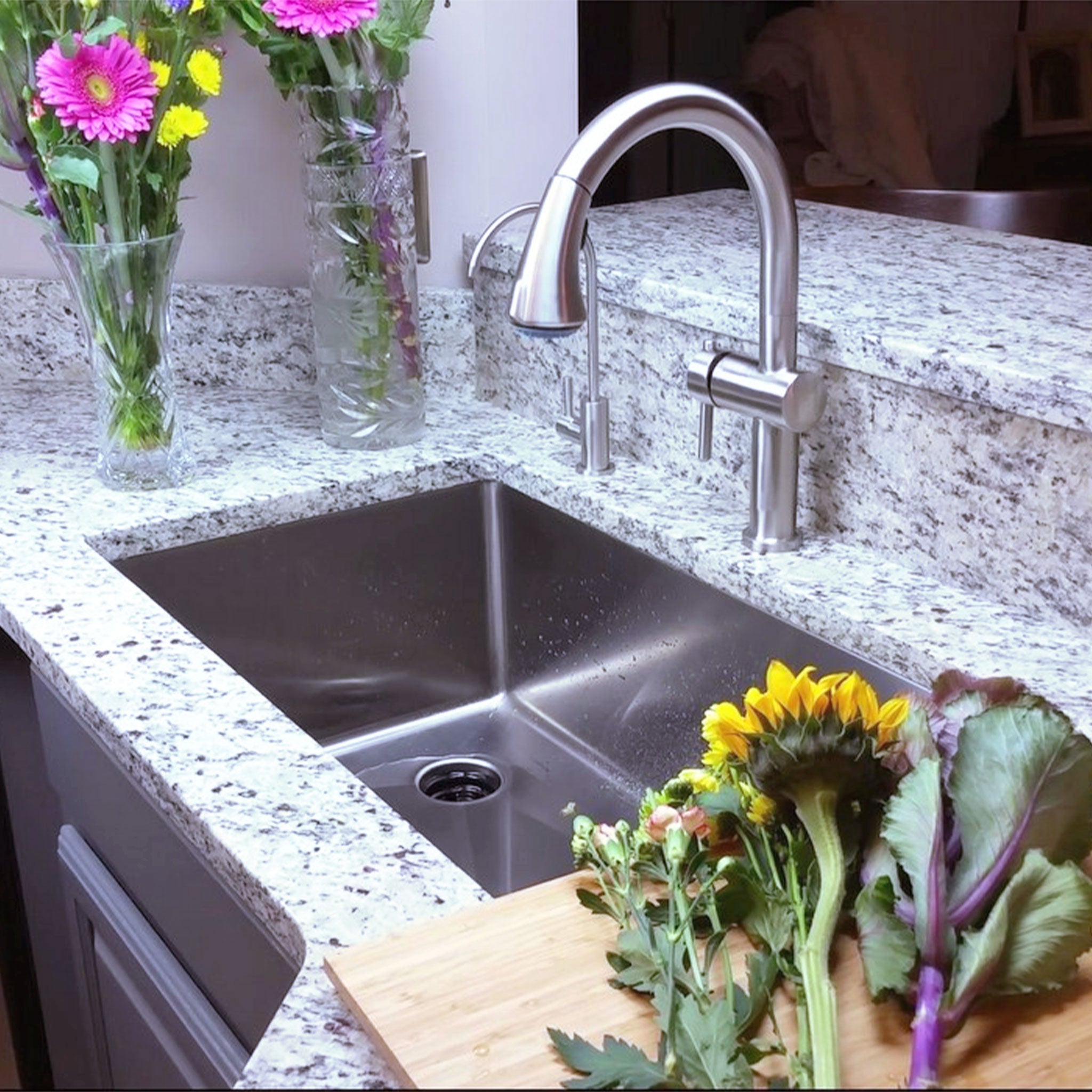 Customer install of the 32” Classic-Style Kitchen Sink from Create Good Sinks