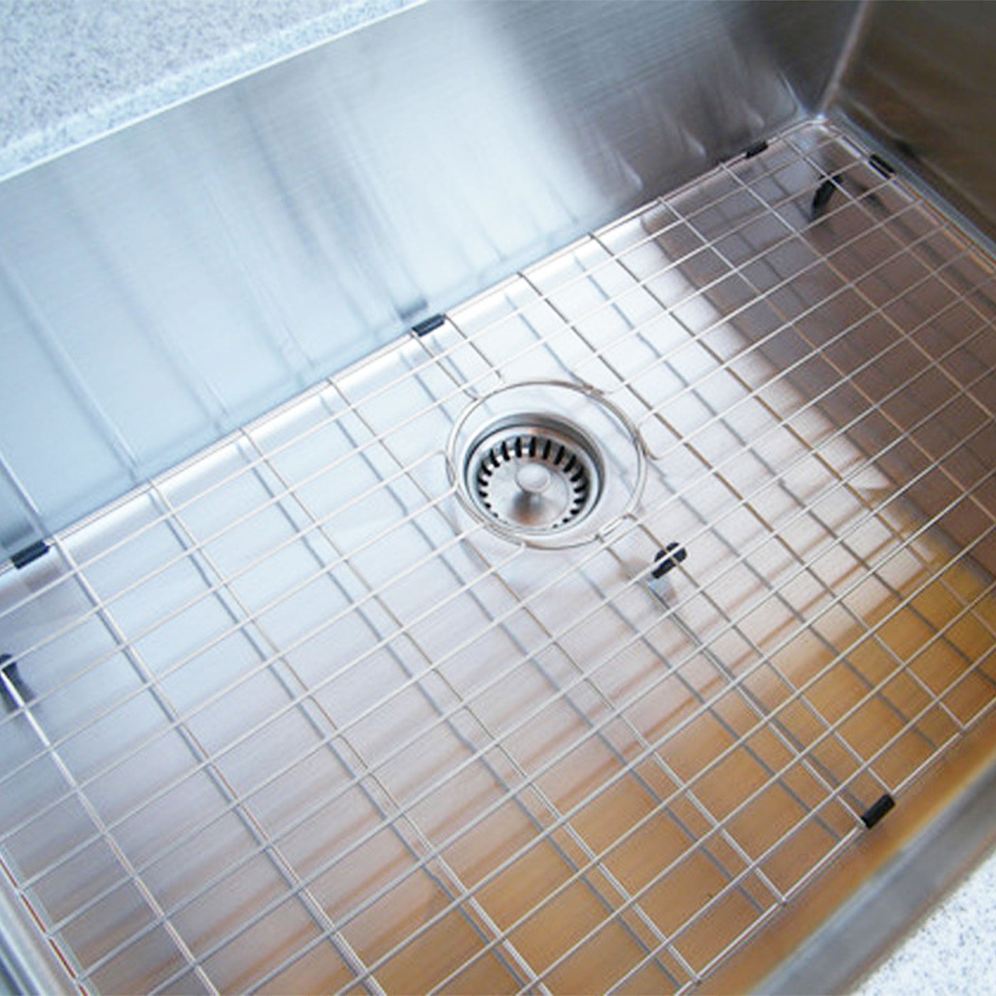 Products GRID - 33" stainless steel sink grid - center drain